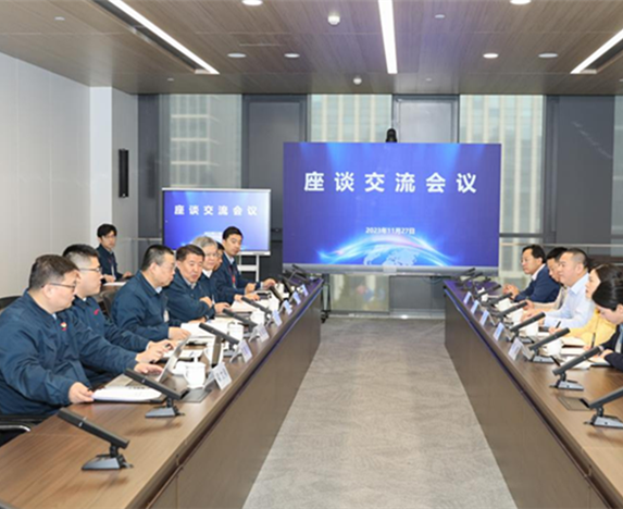 绵投集团党委副书记、总经理孙瑞云带队到中国重汽集团交流学习