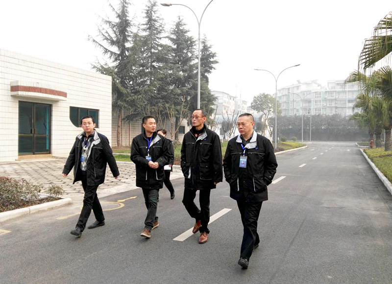 水务集团党委书记杨先荣带队开展节前生产安全大检查 水务集团党委书记杨先荣带队开展节前生产安全大检查