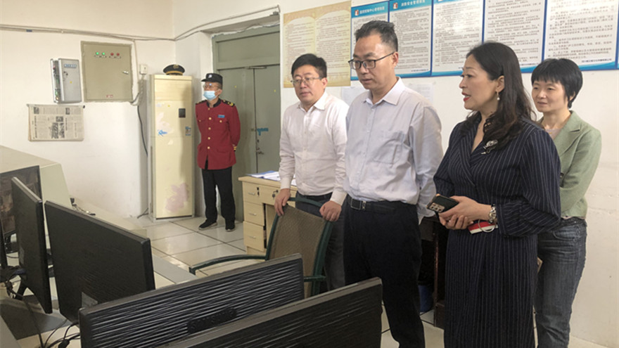 集团领导黄小秋带队督察越王楼景区安全生产工作 集团领导黄小秋带队督察越王楼景区安全生产工作