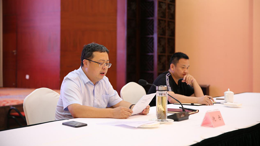 集团党委委员、副总经理倪丹深入富乐山酒店、开元酒店开展“听音问廉绵州行”活动。 集团党委委员、副总经理倪丹深入富乐山酒店、开元酒店开展“听音问廉绵州行”活动。