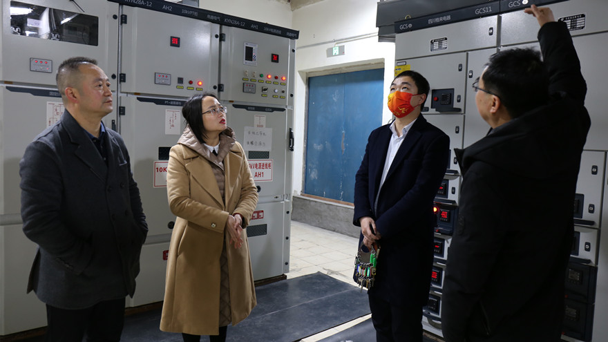 集团董事王玉梁带队督查绵投大厦安全生产和疫情防控等工作 集团董事王玉梁带队督查绵投大厦安全生产和疫情防控等工作