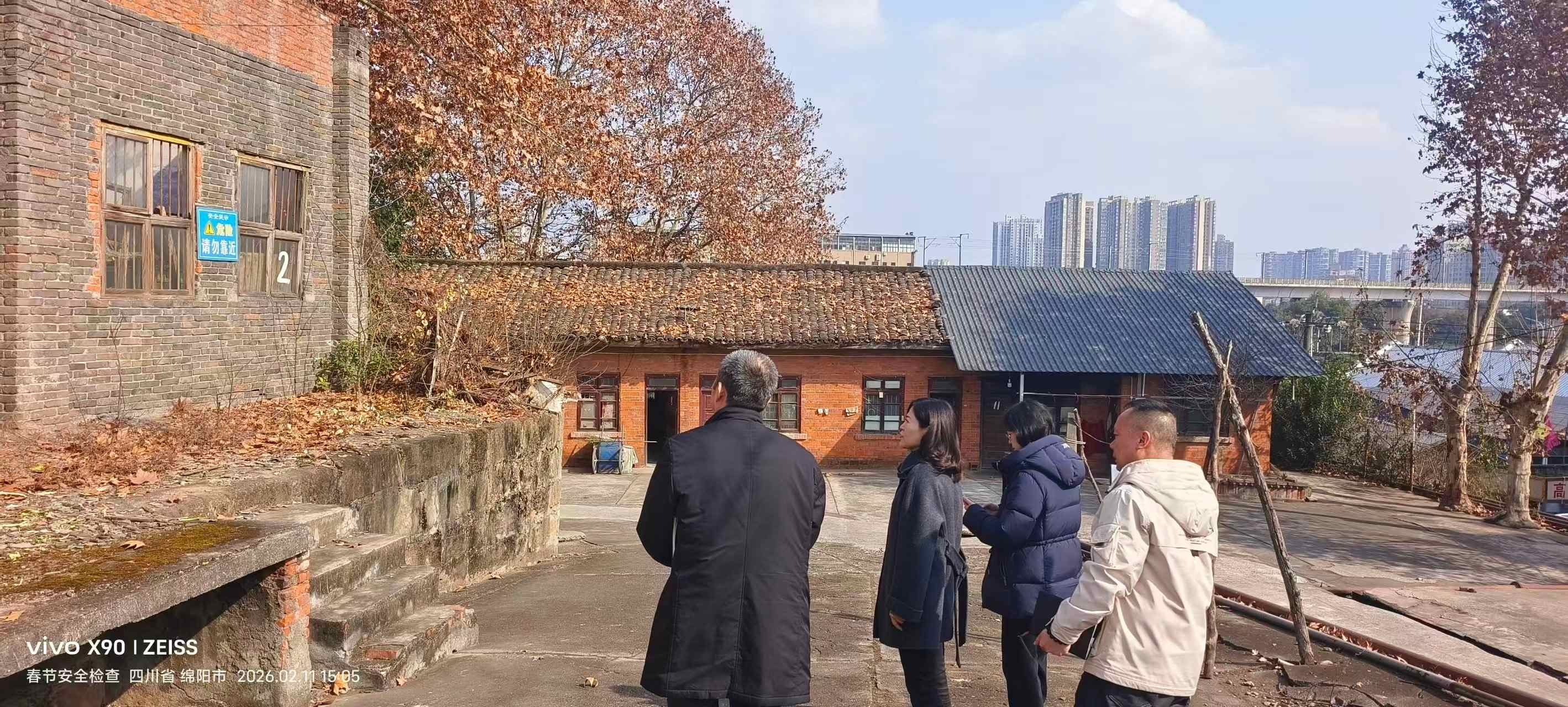 照片1 - 副本.jpg 照片1 - 副本.jpg